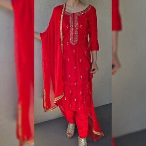 Red Indian suit NEGOTIABLE